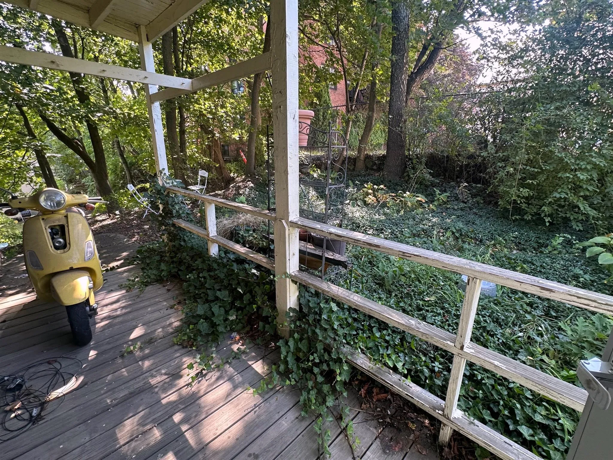 2.5 bed, 1 bath apartment for rent at 42 Madison St Unit 1, Winter Hill — photo 12 of 12