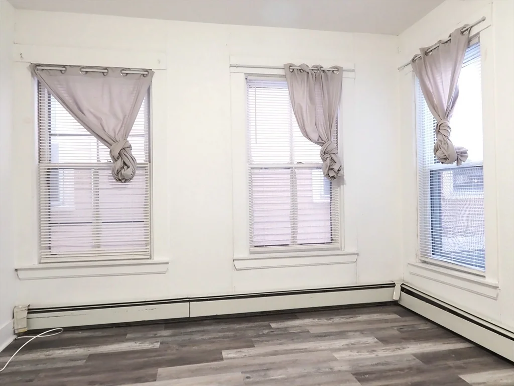 2 bed, 1 bath apartment for rent at 42 Magazine Unit 1, Cambridgeport — photo 4 of 6