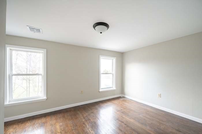 3 bed, 1 bath apartment for rent at 42 Mason St Unit 2, Taunton — photo 7 of 8