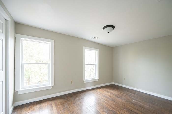 3 bed, 1 bath apartment for rent at 42 Mason St Unit 2, Taunton — photo 5 of 8