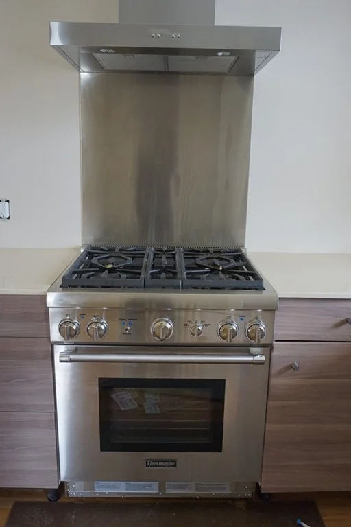 3 bed, 1 bath apartment for rent at 42 Mt Pleasant Ave Unit 1, Roxbury — photo 6 of 17
