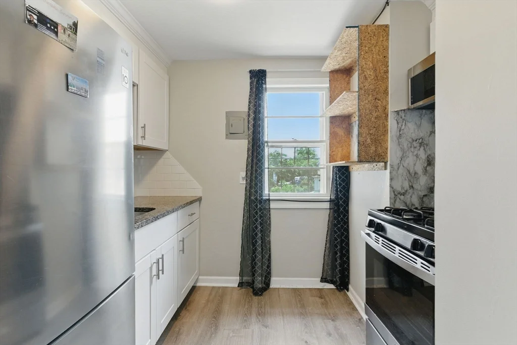 Studio bed, 1 bath apartment for rent at 42 Newman Rd Unit 3, Malden — photo 8 of 23