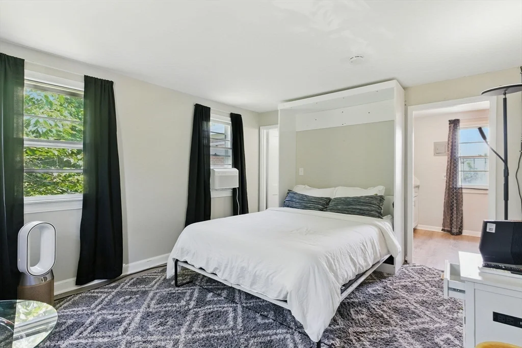 Studio bed, 1 bath apartment for rent at 42 Newman Rd Unit 3, Malden — photo 3 of 23