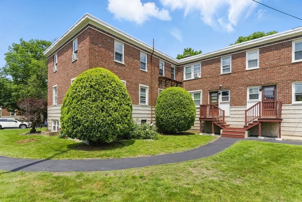 Studio bed, 1 bath apartment for rent at 42 Newman Rd Unit 3, Malden — photo 19 of 23