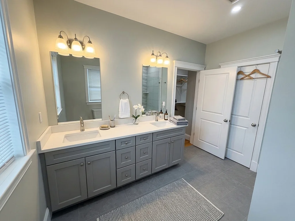 6 bed, 4+ bath apartment for rent at 42 Parsons St Unit TH, West Newton — photo 23 of 36