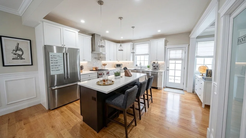 6 bed, 4+ bath apartment for rent at 42 Parsons St Unit TH, West Newton — photo 10 of 36
