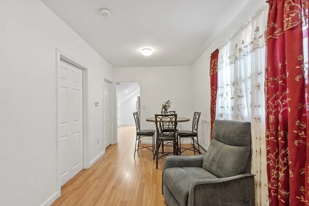5 bed, 2 bath apartment for rent at 42 Perry Ave Unit 2, Lawrence — photo 4 of 8