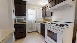 2 bed, 1 bath apartment for rent at 42 Pierce Rd Unit 42, Watertown — photo 5 of 13