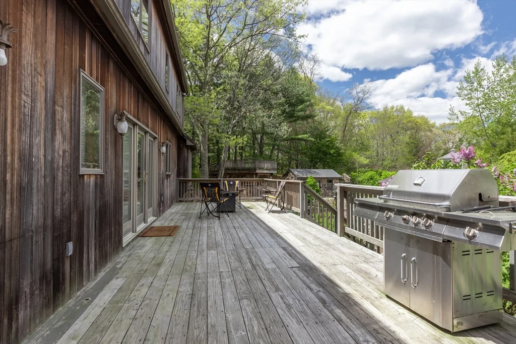 4 bed, 2 bath apartment for rent at 42 Pine Acres Rd, Foxboro — photo 30 of 40