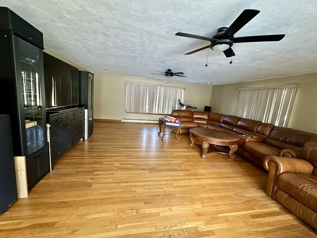 4 bed, 2 bath apartment for rent at 42 Pine Acres Rd, Foxboro — photo 20 of 40