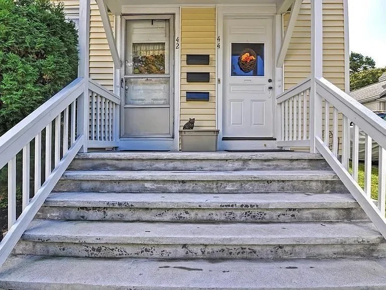 2 bed, 1 bath apartment for rent at 42 Pleasant Unit C, North Attleboro — photo 3 of 16