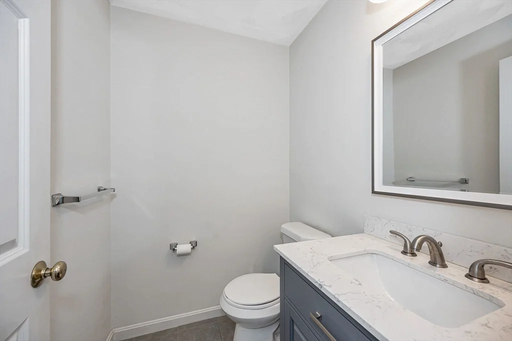 2 bed, 1 bath apartment for rent at 42 Rogers St Unit 42, Tewksbury — photo 12 of 33