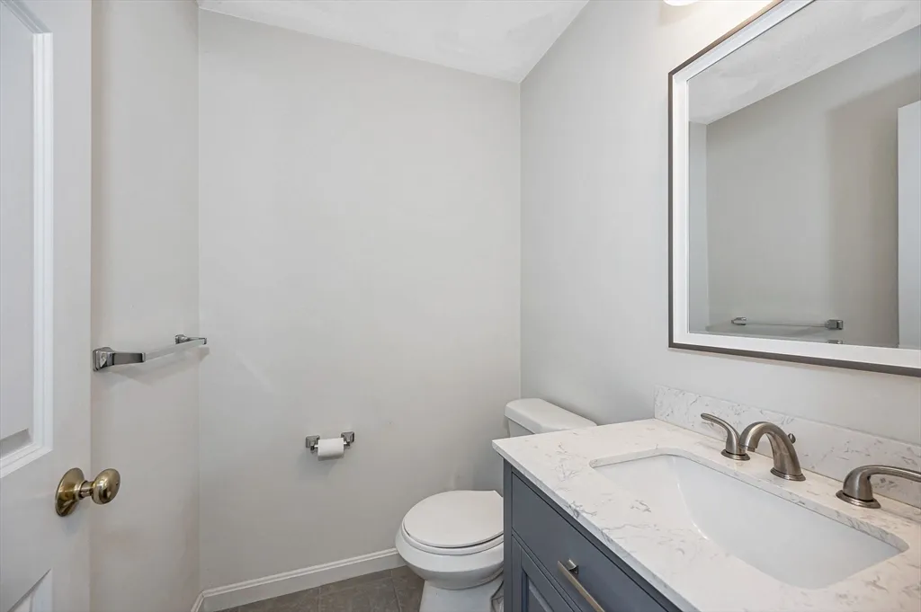 2 bed, 1 bath apartment for rent at 42 Rogers St Unit 6, Tewksbury — photo 13 of 34