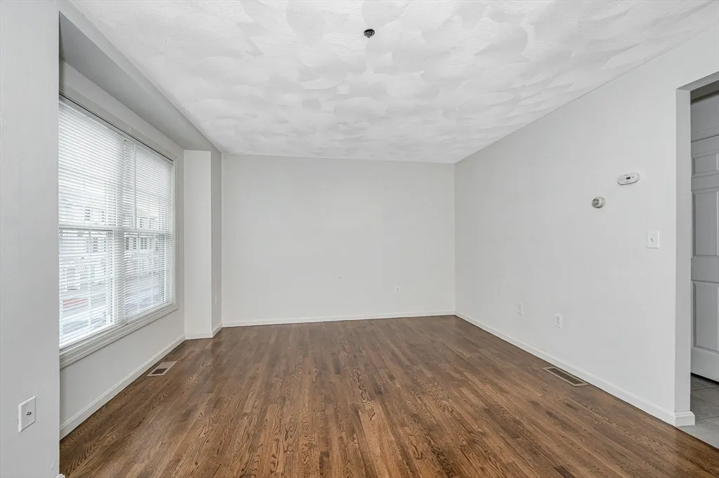 2 bed, 1 bath apartment for rent at 42 Rogers St Unit 6, Tewksbury — photo 16 of 34