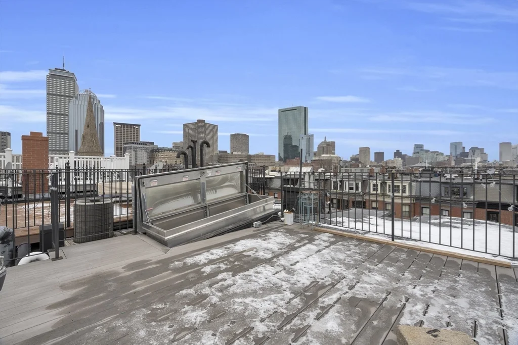 2 bed, 2 bath apartment for rent at 42 Rutland Sq Unit 3, South End — photo 12 of 12