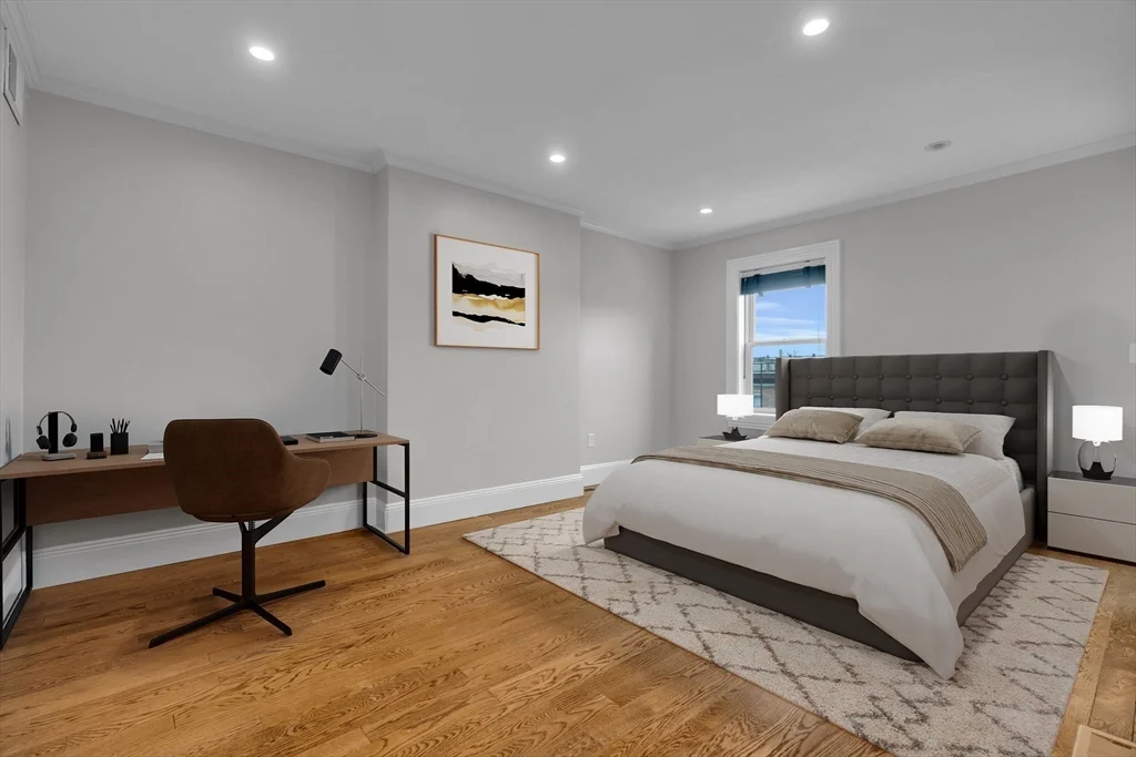2 bed, 2 bath apartment for rent at 42 Rutland Sq Unit 3, South End — photo 7 of 12