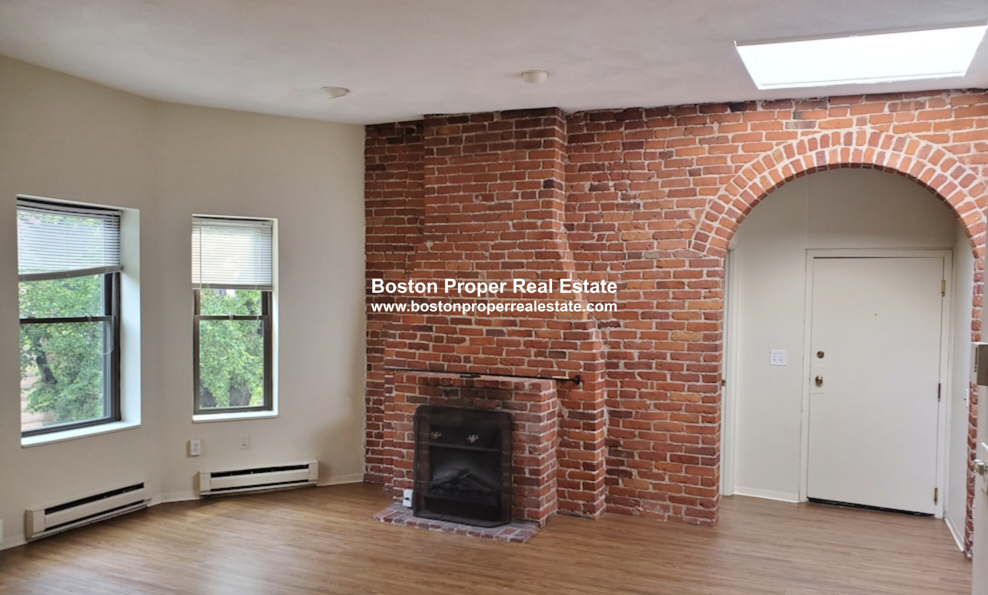 2 bed, 1 bath apartment for rent at 42 Saint Germain St Unit 6, Back Bay — photo 2 of 15