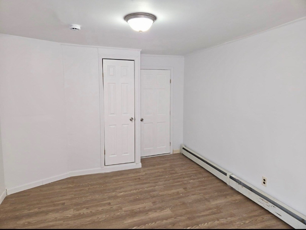 3 bed, 1 bath apartment for rent at 42 Salem St Unit 2, Fitchburg — photo 2 of 10