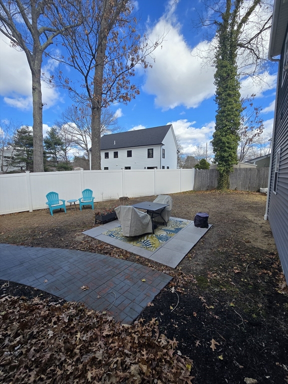 1 bed, 1 bath apartment for rent at 42 Salem St Unit 2, Wilmington — photo 9 of 9