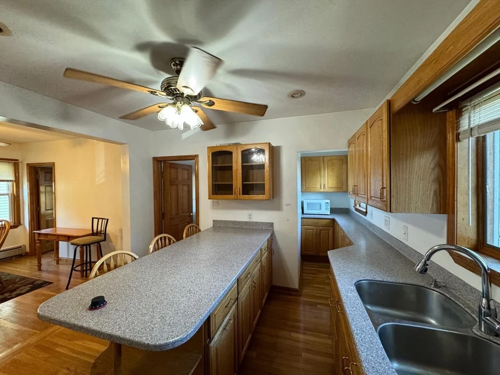 4 bed, 2 bath apartment for rent at 42 School Ln Unit 2, Watertown — photo 1 of 21