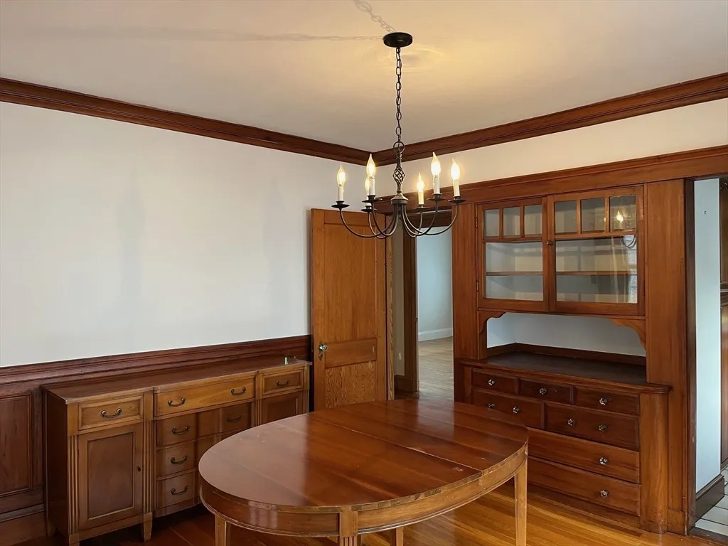 3 bed, 1 bath apartment for rent at 42 School St Unit 2, Arlington — photo 8 of 29