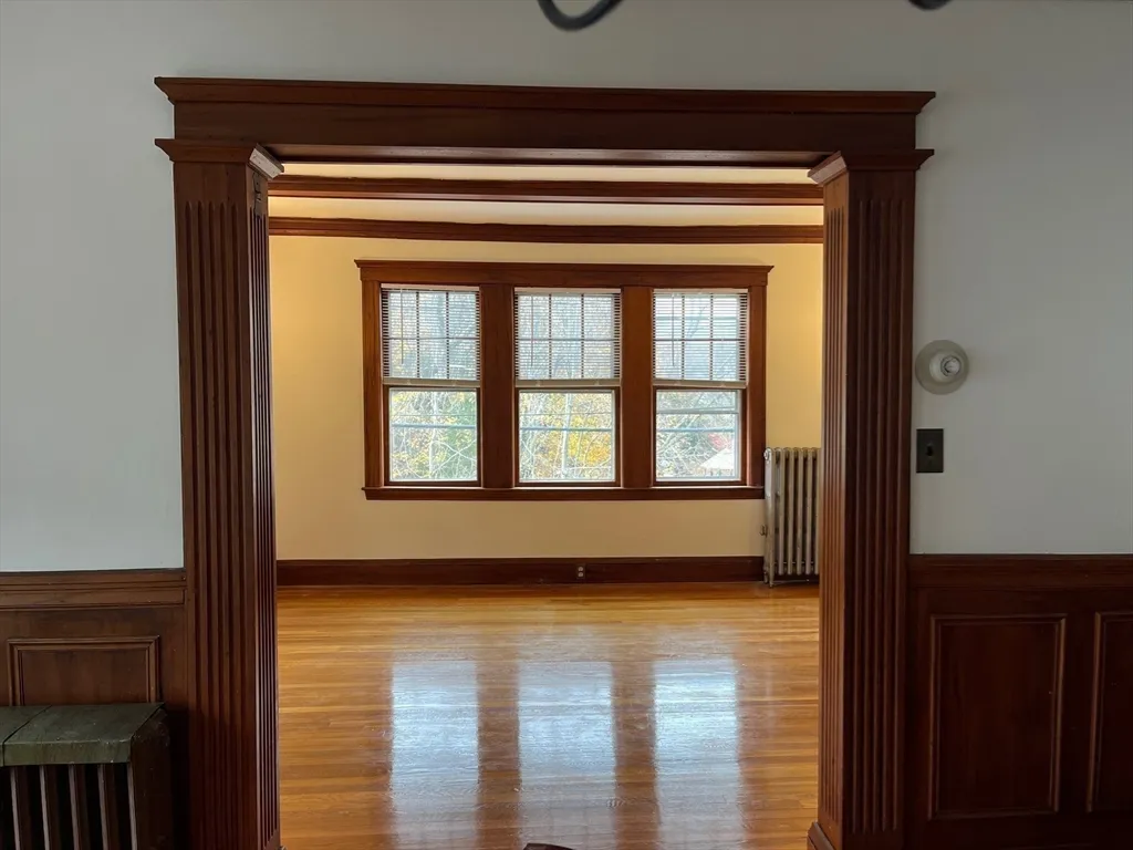 3 bed, 1 bath apartment for rent at 42 School St Unit 2, Arlington — photo 9 of 29