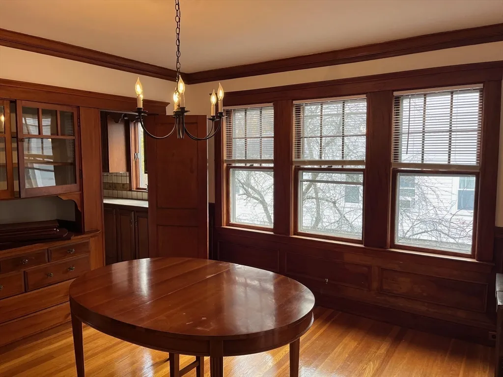 3 bed, 1 bath apartment for rent at 42 School St Unit 2, Arlington — photo 6 of 29