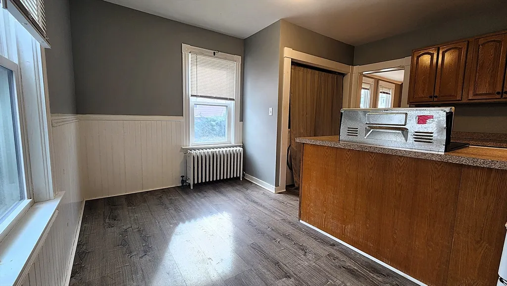 3 bed, 1 bath apartment for rent at 42 South Main St Unit Right, Uxbridge — photo 8 of 24