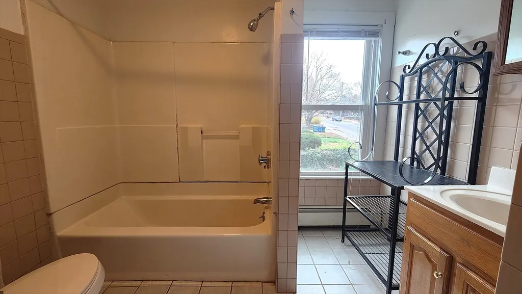 3 bed, 1 bath apartment for rent at 42 South Main St Unit Right, Uxbridge — photo 16 of 24
