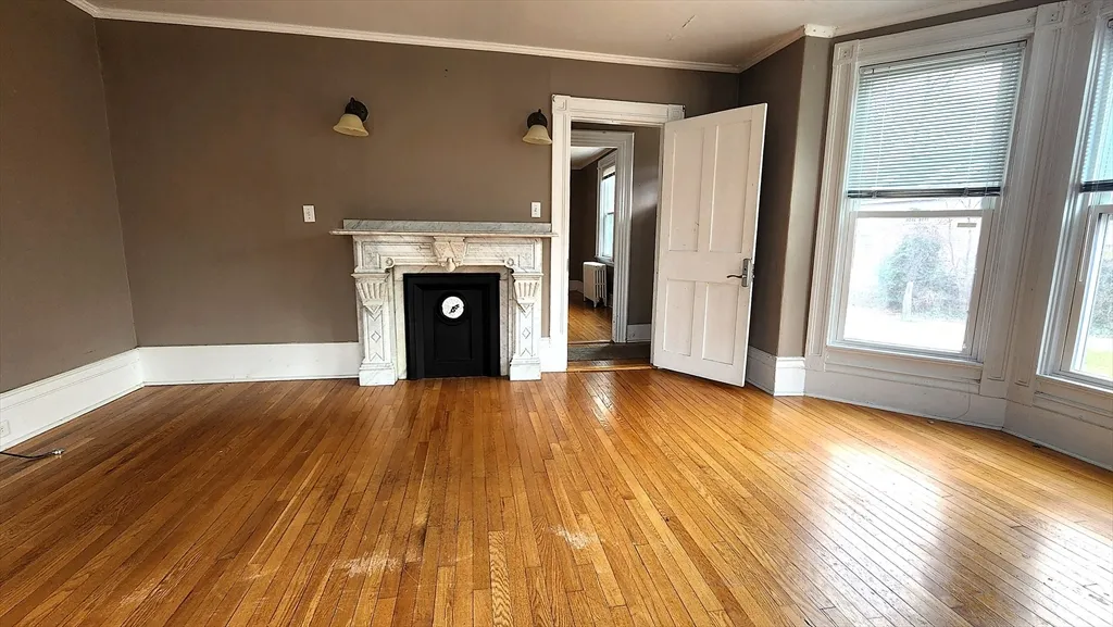 3 bed, 1 bath apartment for rent at 42 South Main St Unit Right, Uxbridge — photo 21 of 24