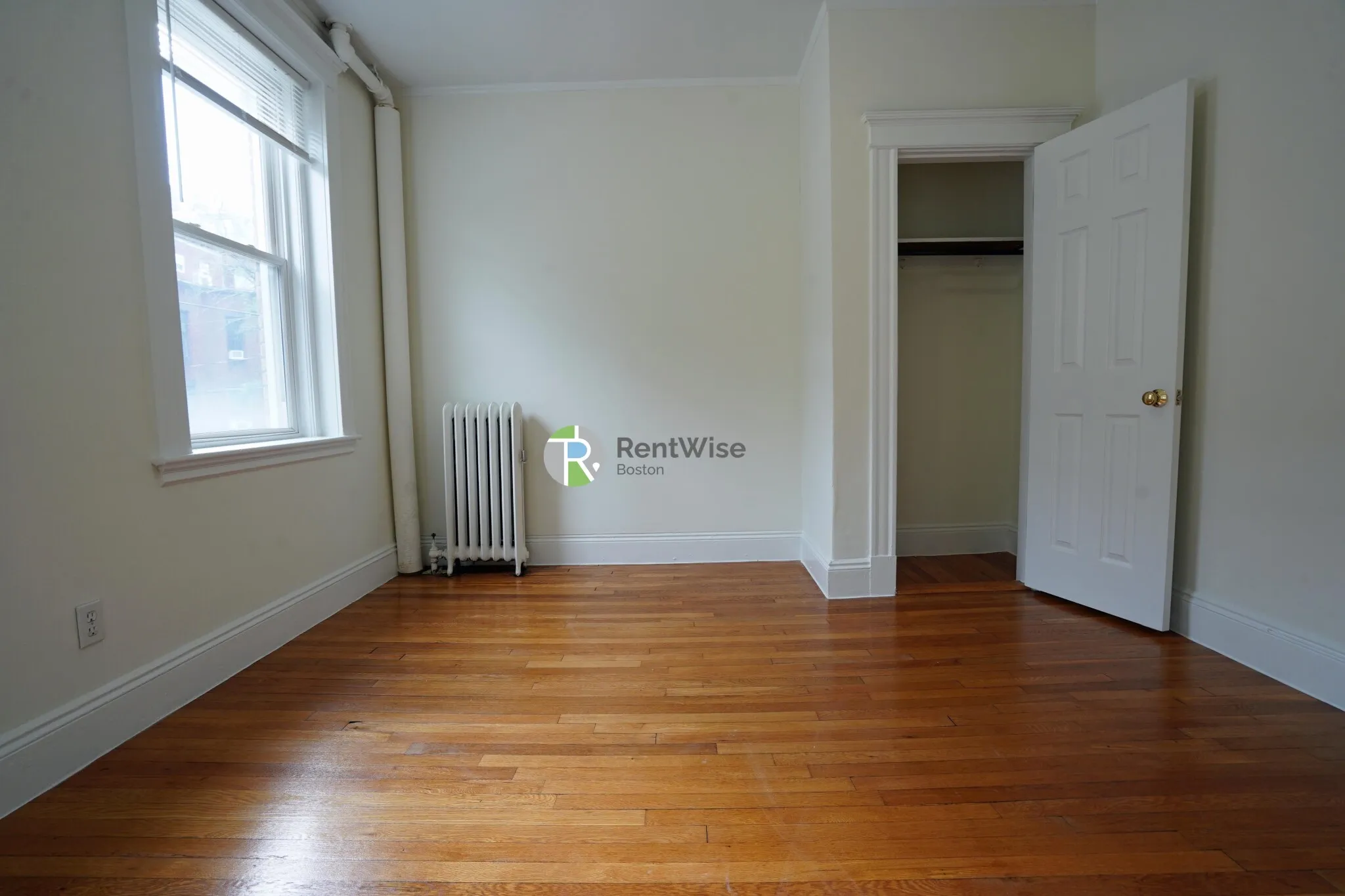 1 bed, 1 bath apartment for rent at 42 Strathmore Rd Unit 2, Brighton — photo 7 of 17