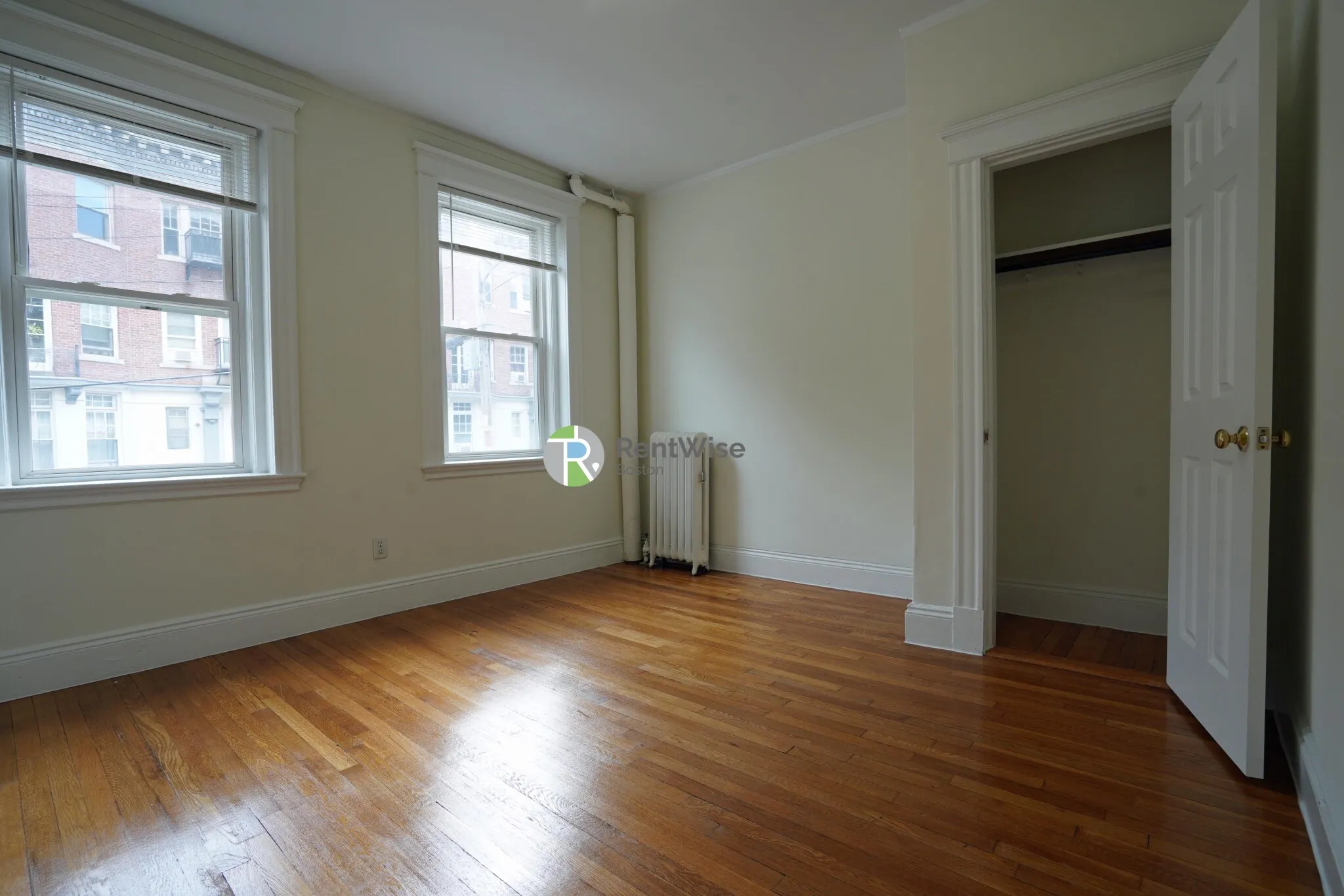1 bed, 1 bath apartment for rent at 42 Strathmore Rd Unit 2, Brighton — photo 6 of 17