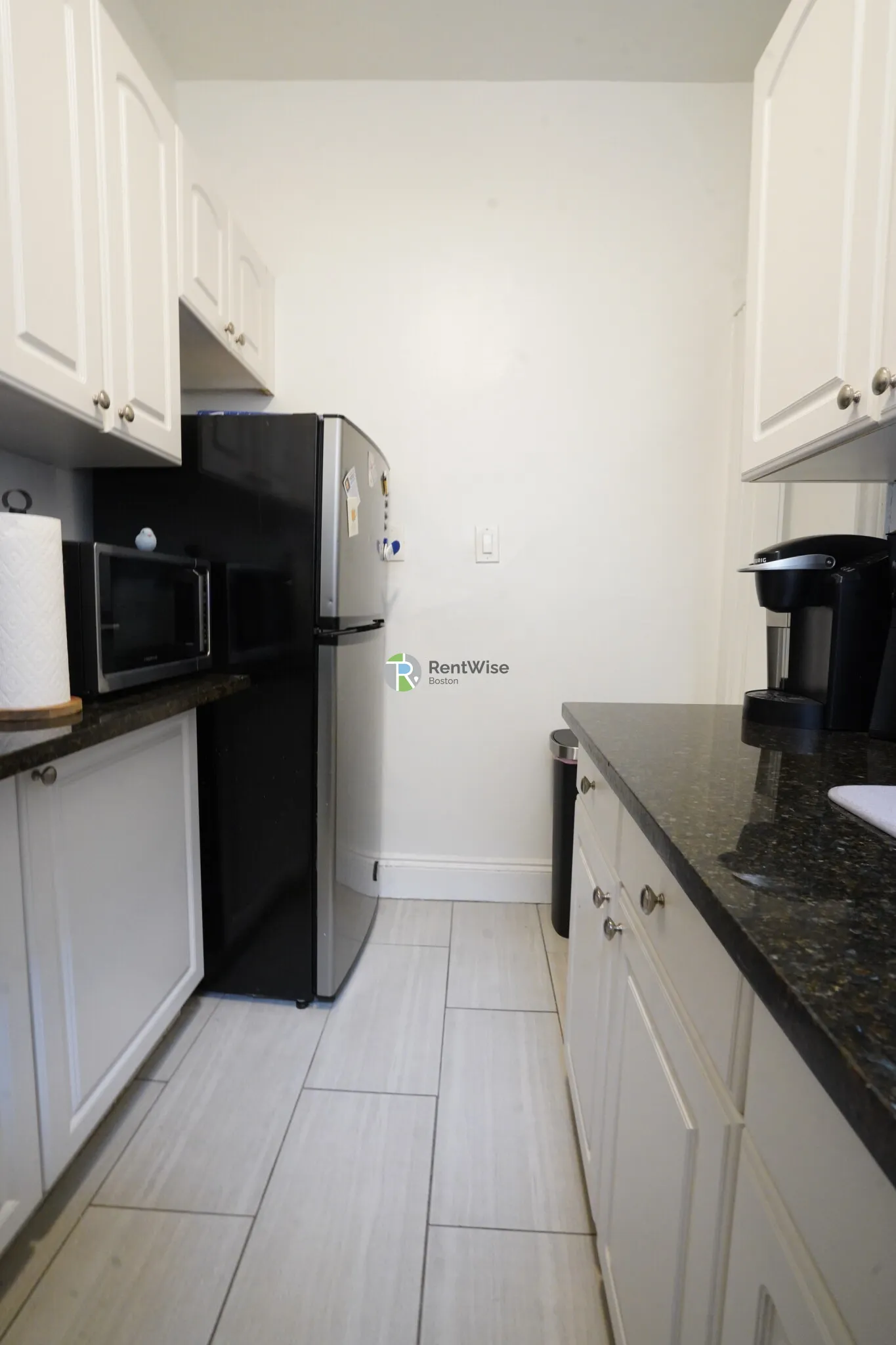 1 bed, 1 bath apartment for rent at 42 Strathmore Rd Unit 21, Brighton — photo 10 of 19