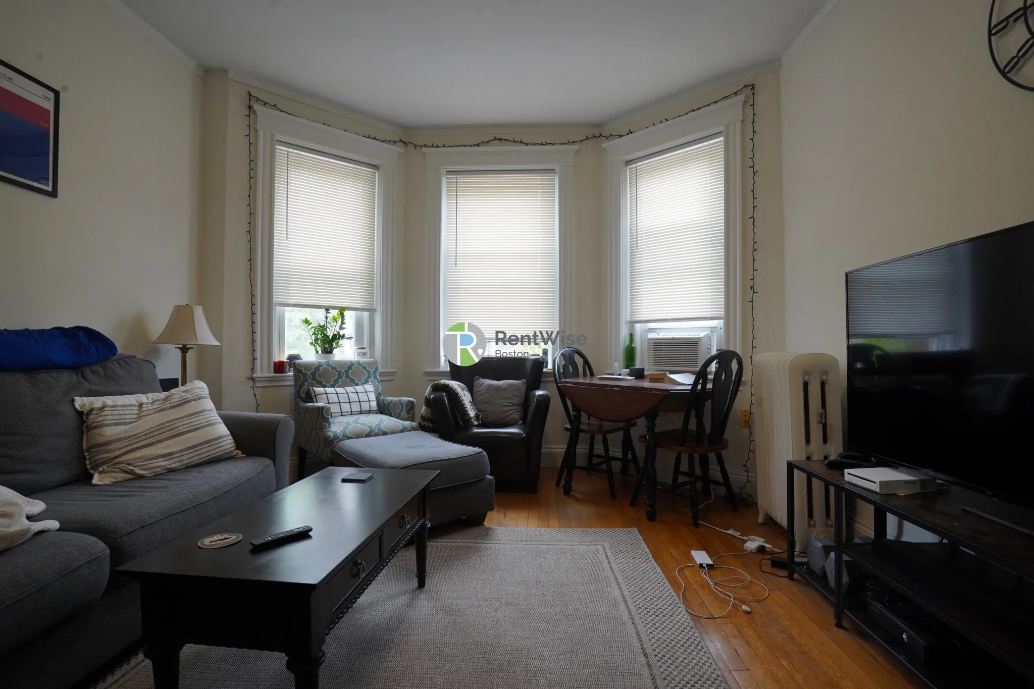 1 bed, 1 bath apartment for rent at 42 Strathmore Rd Unit 21, Brighton — photo 4 of 19