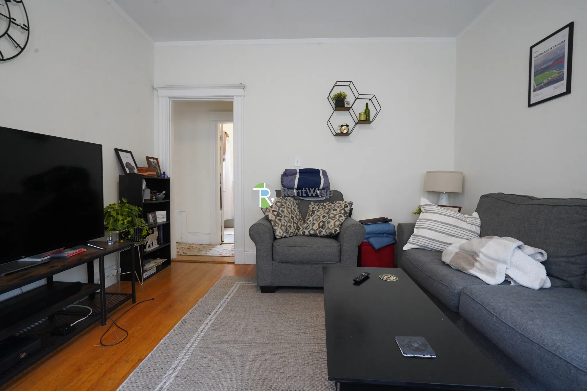 1 bed, 1 bath apartment for rent at 42 Strathmore Rd Unit 212, Brighton — photo 5 of 19