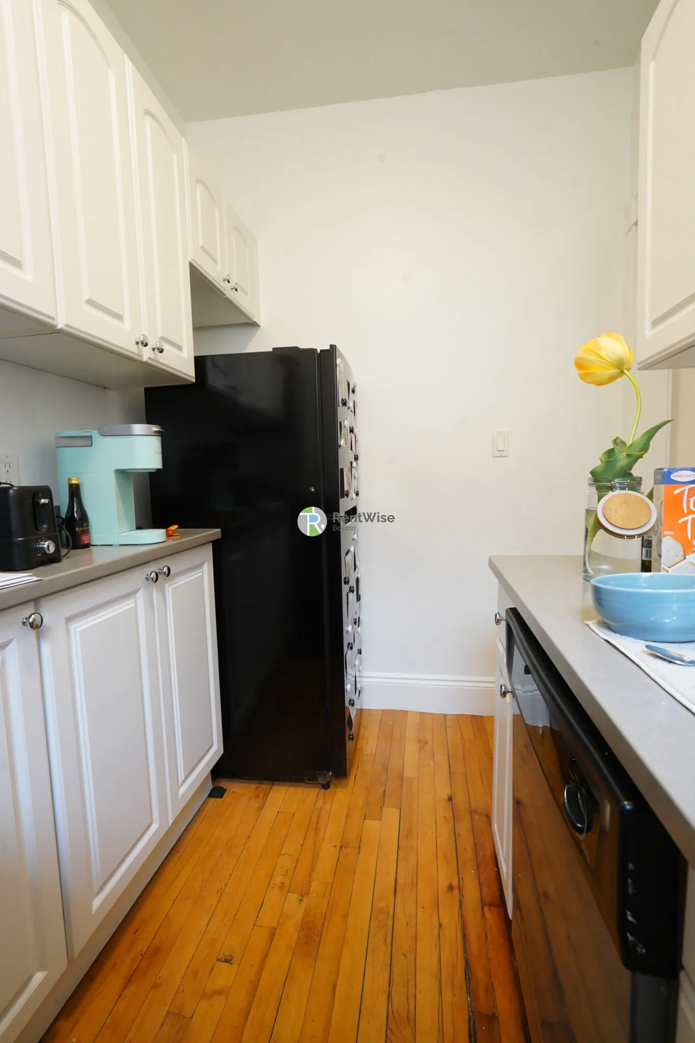 1 bed, 1 bath apartment for rent at 42 Strathmore Rd Unit 31, Brighton — photo 7 of 13