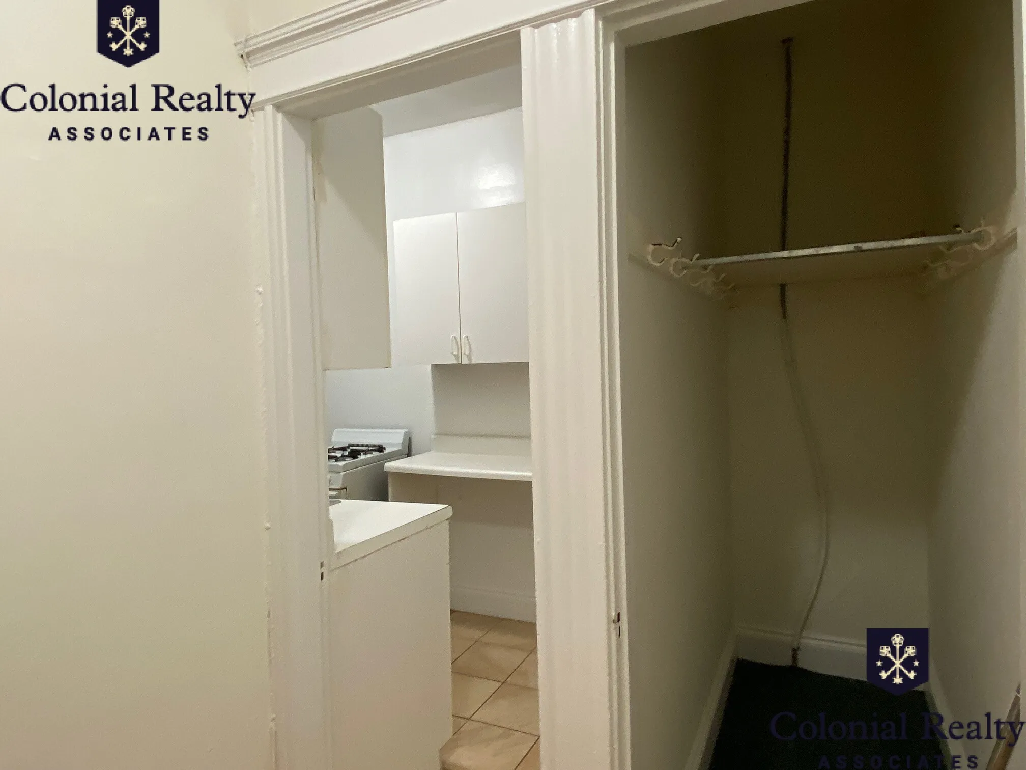 Studio bed, 1 bath apartment for rent at 42 Strathmore Rd Unit 4, Brighton — photo 28 of 44