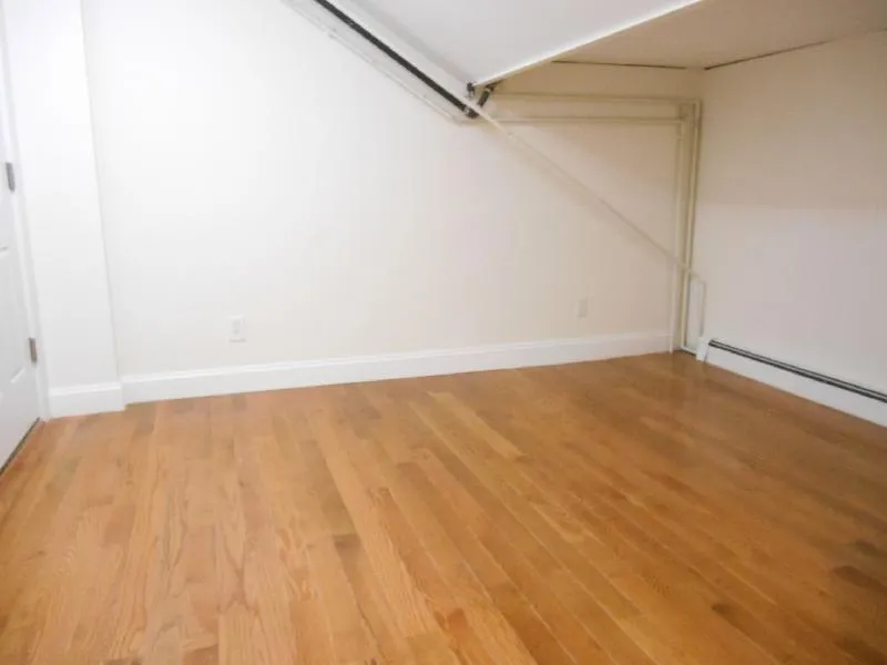 1 bed, 1 bath apartment for rent at 42 Strathmore Rd Unit D, Brighton — photo 14 of 24