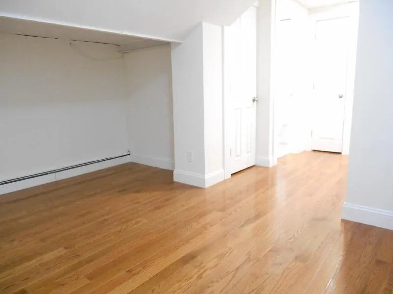1 bed, 1 bath apartment for rent at 42 Strathmore Rd Unit D, Brighton — photo 10 of 24