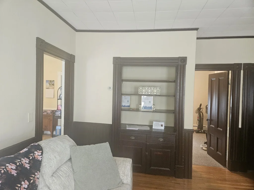 2 bed, 1 bath apartment for rent at 42 Sumner St Unit 1, Marlborough — photo 10 of 17