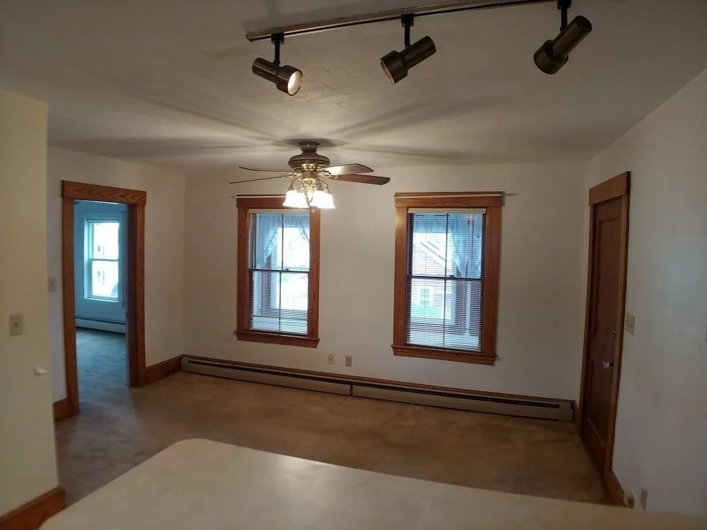 2 bed, 1 bath apartment for rent at 42 Sumner St Unit 2, Marlborough — photo 6 of 22