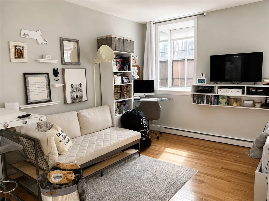 Studio bed, 1 bath apartment for rent at 42 W Newton St Unit 3B, South End — photo 1 of 16