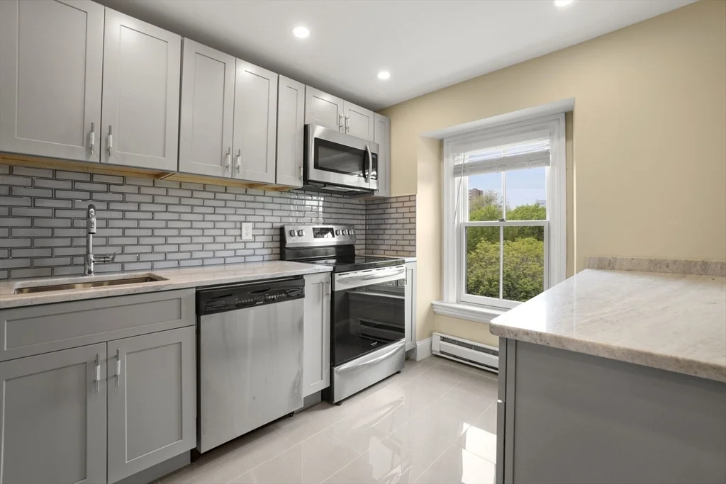 2 bed, 1 bath apartment for rent at 42 West Newton St Unit 4-21, South End — photo 7 of 19