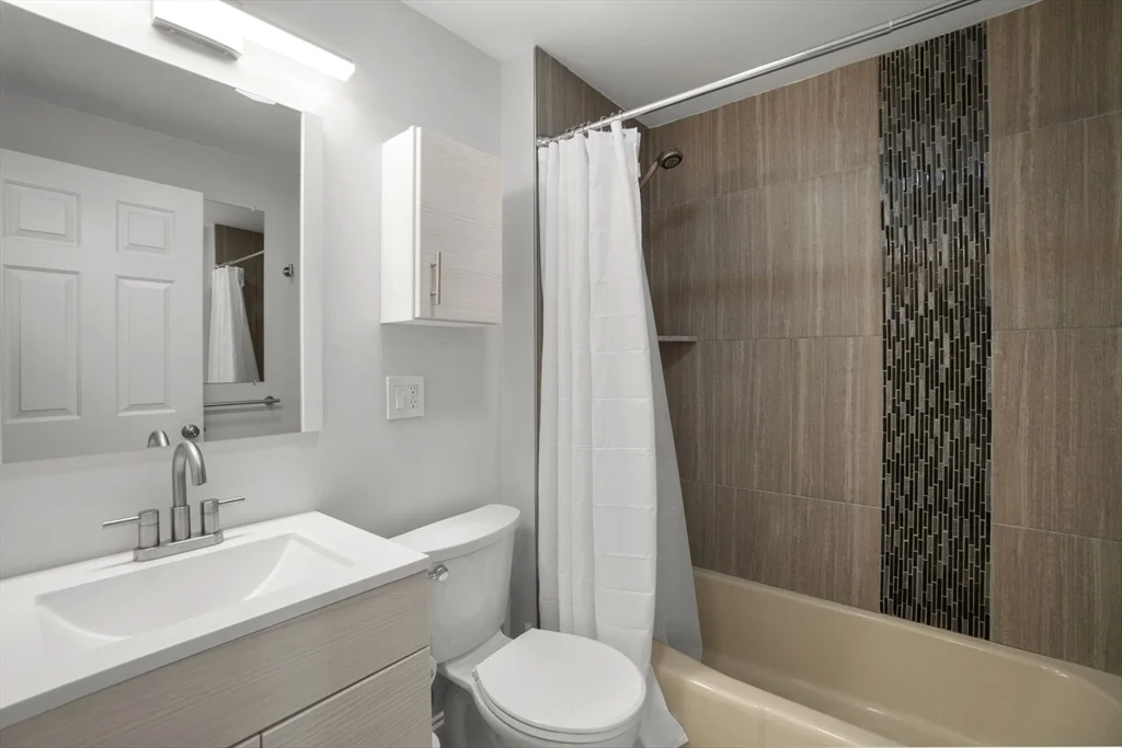 2 bed, 1 bath apartment for rent at 42 West Newton St Unit 4-21, South End — photo 13 of 19