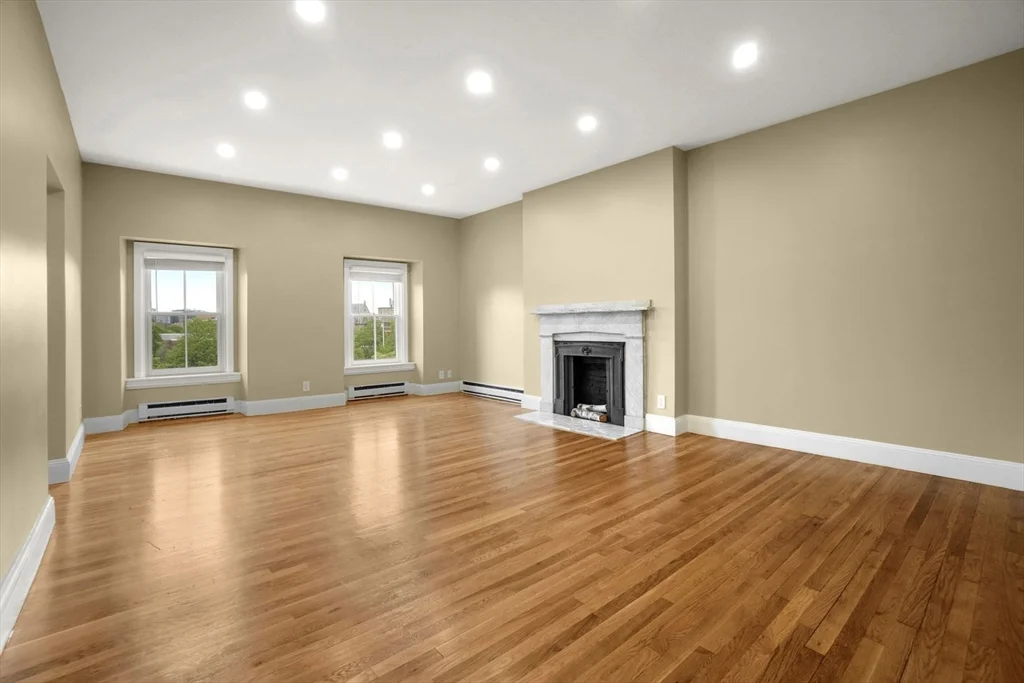 2 bed, 1 bath apartment for rent at 42 West Newton St Unit 4-21, South End — photo 2 of 19