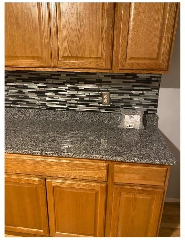4 bed, 1 bath apartment for rent at 42 Westville St Unit 2, Dorchester — photo 11 of 11