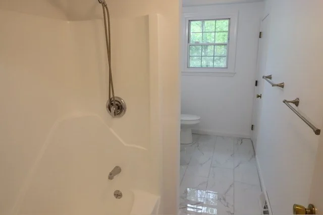 4 bed, 1 bath apartment for rent at 42 Wheatland St, Burlington — photo 12 of 26