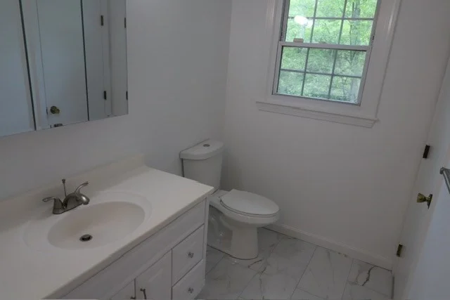 4 bed, 1 bath apartment for rent at 42 Wheatland St, Burlington — photo 14 of 26