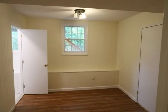 4 bed, 1 bath apartment for rent at 42 Wheatland St, Burlington — photo 21 of 26