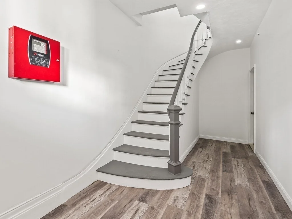 2 bed, 1 bath apartment for rent at 42 William St Unit 2, Worcester — photo 3 of 11